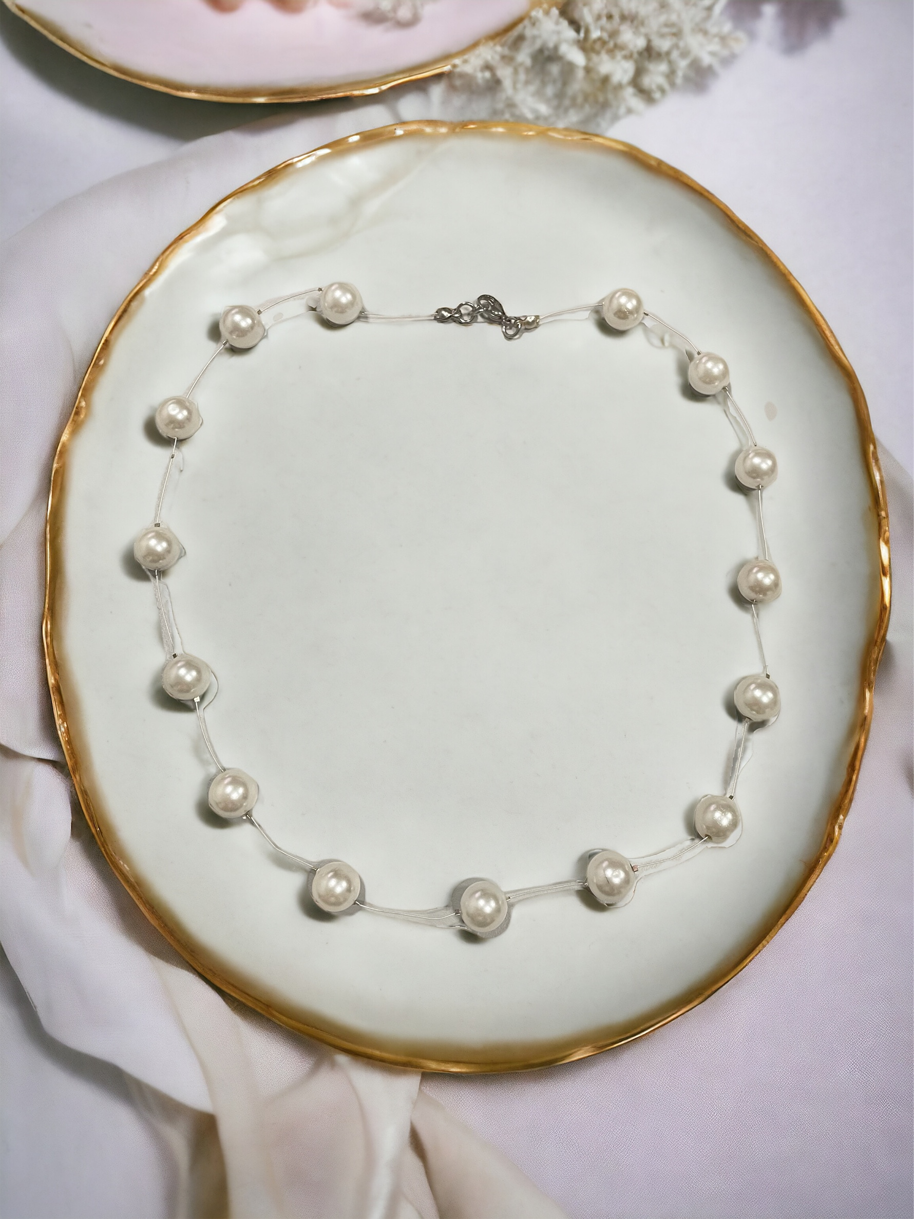 545-ff54feb7-e89e-4f63-b369-3571e6672869.jpg Gargantilla flotante perlas - Imagen 1